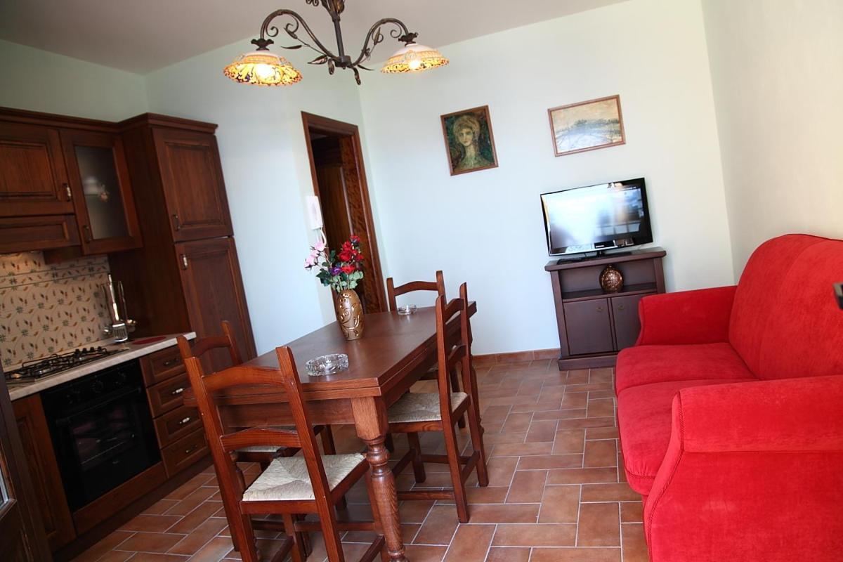 Sikelios Apartments Cefalu Bagian luar foto