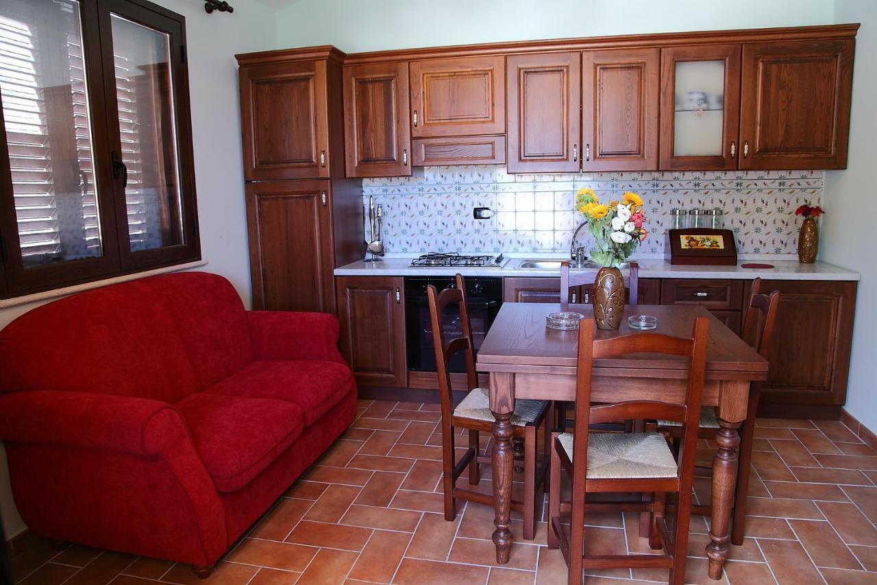 Sikelios Apartments Cefalu Bagian luar foto