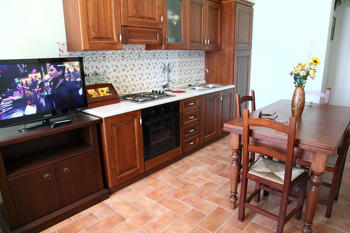 Sikelios Apartments Cefalu Bagian luar foto