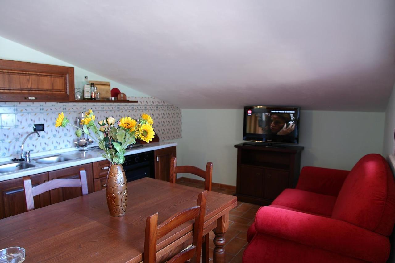 Sikelios Apartments Cefalu Bagian luar foto