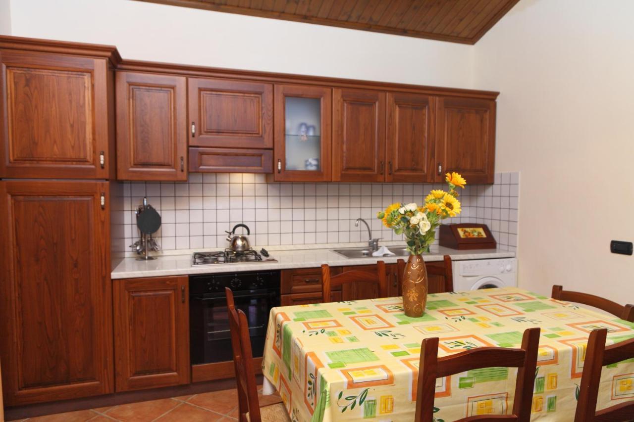 Sikelios Apartments Cefalu Bagian luar foto