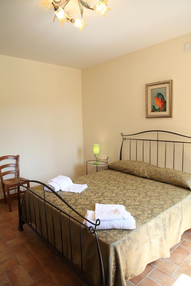 Sikelios Apartments Cefalu Bagian luar foto