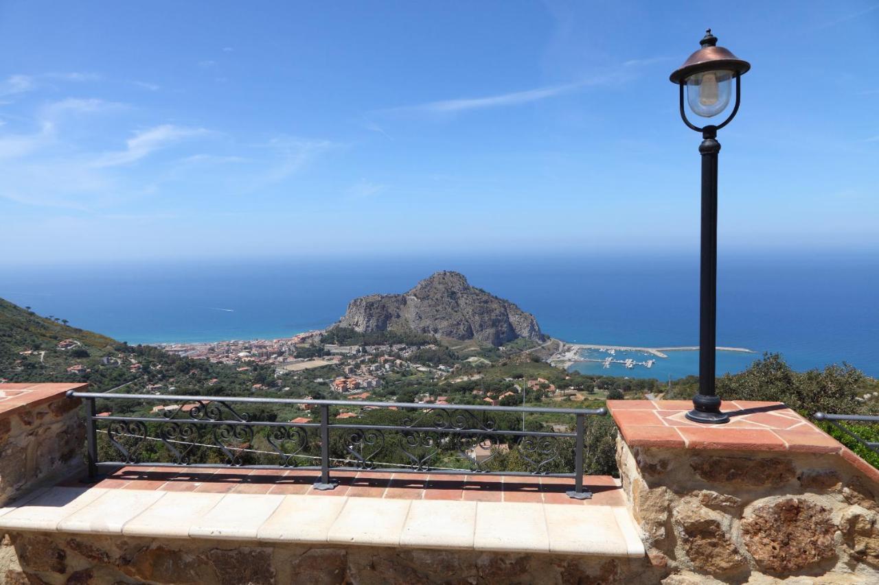 Sikelios Apartments Cefalu Bagian luar foto