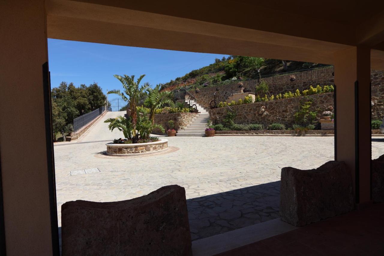 Sikelios Apartments Cefalu Bagian luar foto